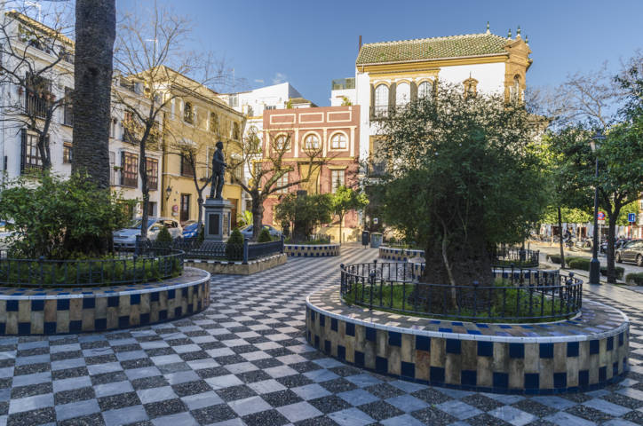 Sevilla 256 - plaza de Los Refinadores.jpg